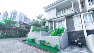 Villa Sunrise with Private Pool - Dau - 8