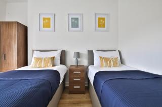 Family Haven in Neath Valley – 3 Bedrooms - Seven Sisters - 2