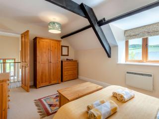 3 Bed in Chideock DC049 - 7