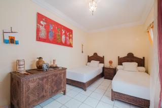 Riad Flowers - 9