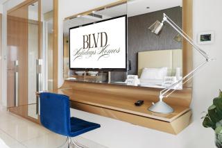 BLVD - Luxury Stay with Burj Khalifa View - 4