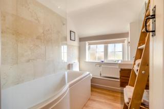 Old Lion Cottage - 1