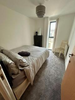 Spacious Croydon Flat - Thornton Heath - 4