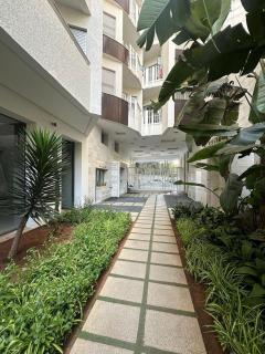 Modern Cozy Apartment Near beach - 4