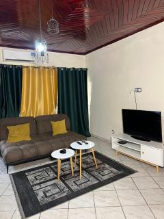 Studio meublé New-York avec canal - Douala - 7