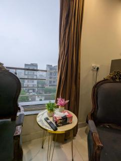 Modern One-Bedroom Deluxe Apartment Bahria Town Lahore - Lahore - 7