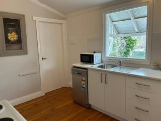 Black Range Cottage Cowra - 4