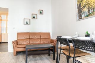 Cozy 1BR Apartment with Garden near U6 Schöpfwerk Stop - 9