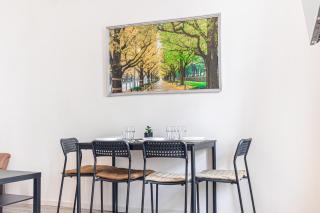 Cozy 1BR Apartment with Garden near U6 Schöpfwerk Stop - 2