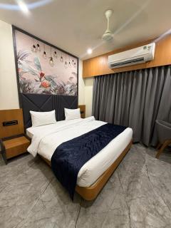 The Malay comfort- Hotel Dwarka residency - 5