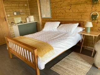 The Pigsty - Winford - 9