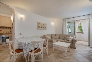 Poltu Quatu - Casa di Charme con Vista Darsena e Patio Privato - 3