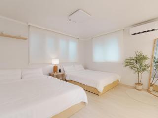 Demon Hunters House - Seul - 9