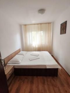 HomeAway Arena Mall - 4