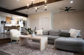 Upscale 3BR with Yard Games Heated Pool and Hot Tub - 2