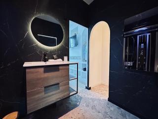 E Petit Prince T3 avec SPA & Lit King size - 8