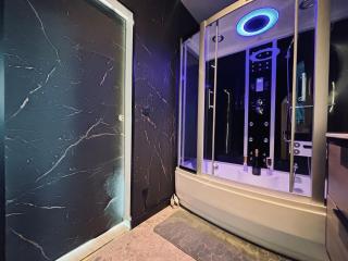 E Petit Prince T3 avec SPA & Lit King size - 7