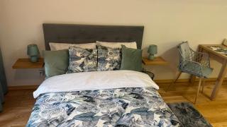 Green Leaf Studio - 9