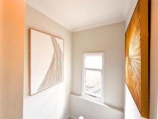 1300ft Fitzrovia Soho 2B2B by Tottenham Court Road Station Elizabeth line & Oxford Street - 9