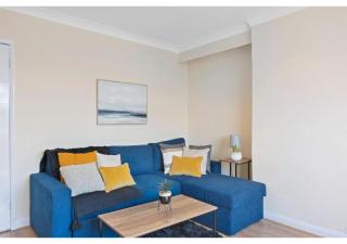 Stylish 3BR Free Parking Enfield North London - Enfield - 1