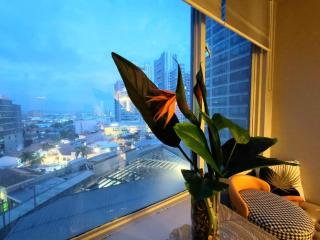 Amazing 1 5BR unit Connected to Eastwood Mall - 5