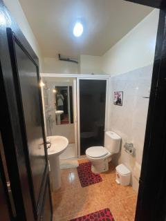 Downtown Marrakech Apartment with City Views & Free Shuttle - Marrakech - 9