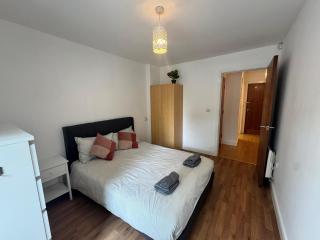 1 Bedroom City Centre Apartment - Sleeps 4 Free Parking - Newcastle upon Tyne - 9