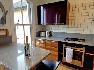 A modern hideaway in the heart of Whitstable - 3