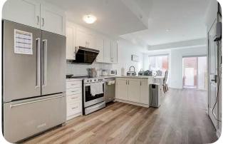 Downsview Park Townhome queen bed near Yorkdale Transit - Toronto - 4