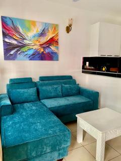 Magenta Apartment - 0