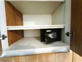 Florentina Living 302 - 1