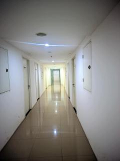 SIGNATURE Room - 1