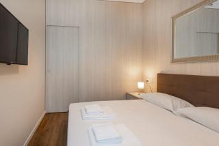 Duomo Apartments B Home - Quite Two Bedrooms & Bathroom - 5
