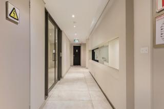 KMG Apartments at Sandton Skye - 8