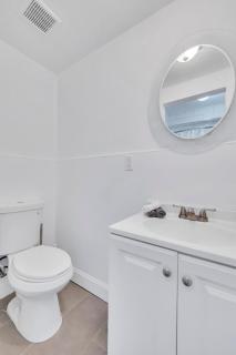 Pet Friendly Pool Home in Hollywood 8 min to Beach - Hollywood - 3