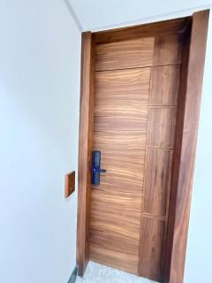 Luxurious Boho-Styled Duplex - Rooftop Sky Pool - 4