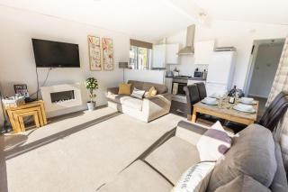 The Whiteacres Lodge - 6