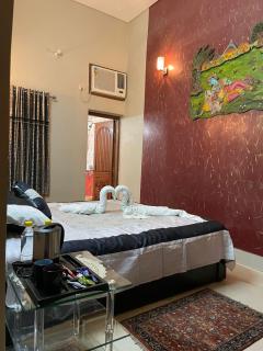 New Kashi darshan Family and group guest house - 8