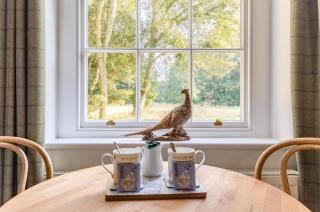 Palmers Lodge - 3