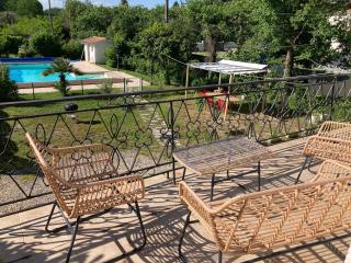 Maison de campagne avec piscine et espaces de réunion - 4