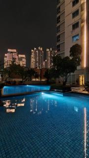 Cozy Two Bedrooms SpringHill Kemayoran by Velvet Homes - 6