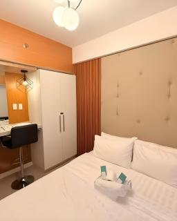 Cozy and Classy Monaco Suite Mt Arayat View - 1