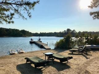 Private Lake and Hiking, The Loft at Haven - 8
