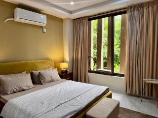 Stylish 2 BD Apartment in Bahria Enclave With Billiard Room - 0