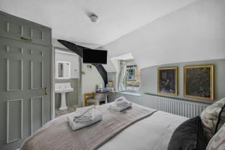 The Golden Pheasant Inn - Burford - 9