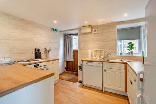 Magpie Cottage - 5
