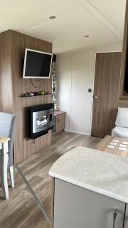 Heysham Coastal Escape Family 3-Bed Caravan - 5