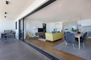 Alpha One 501 Magnificent Views No Load Shedding - 5