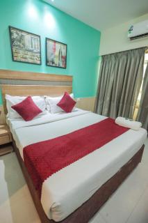 Hotel Akasa International Near T-2 International Airport Mumbai - 8