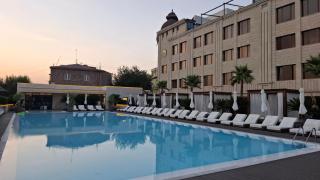 Venice Hotel Complex - 0